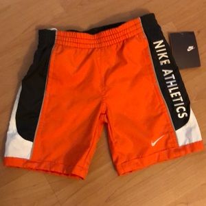 NWT Boys Nike swim trunks 2T